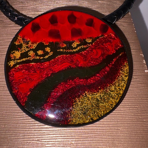 VTG Chico's Red and Gold Artistic Glass Pendant Statment  Necklace Chic - Picture 2 of 10